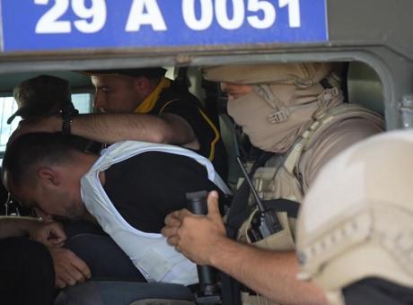 Eşini odunla öldürüp kaçmıştı! 96 saat sonra saklandığı yerd