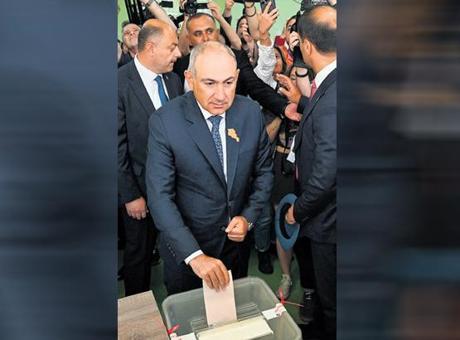 Kritik seçimde Türkiye vurgusu