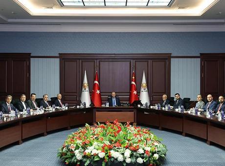 AK Parti MYK toplandı