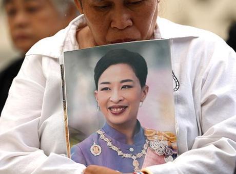 4 yıldır komadaydı! Tayland Prensesi Mahidol, 47 yaşında hayatını kaybetti 4 yıldır komadaydı! Tayland Prensesi Mahidol, 47 yaşında hayatını kaybetti