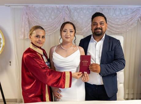 Çiftler 16.06.2026 tarihi için sıraya girdi! Nikah dairesinde yoğunluk
