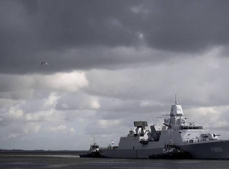 Hürmüz Boğazı'ndaki mayın temizleme fırkateyn gönderildi! Hollanda'da kritik adım Hürmüz Boğazı'ndaki mayın temizleme fırkateyn gönderildi! Hollanda'da kritik adım