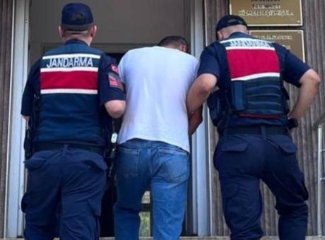 6a42a57bd043e11f6c7a43d2 Ankara merkezli 8 ilde yasa dışı bahis operasyonu: 31 şüpheli tutuklandı