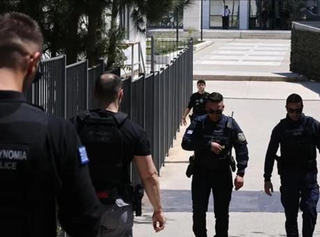 Yunanistan'da infial! Polis kurşunuyla vurulan otizmli genç yaşamını yitirdi