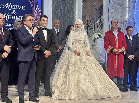 Tarım ve Orman Bakanı Yumaklı, Konya'da nikah şahidi oldu