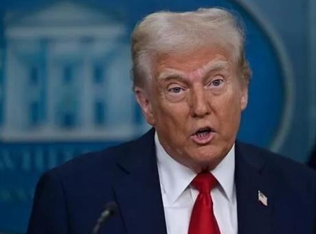Trump Hürmüz Boğazı kararını değiştirdi! İran gemileri geçemeyecek, Körfez ülkeleri yatırım yapacak