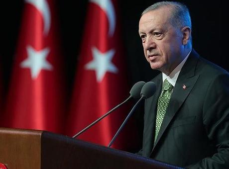 Cumhurbaşkanı Erdoğan'dan 15 Temmuz'da camilerden okunan selalara ilişkin paylaşım