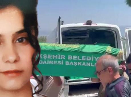 17 yıl beklenen cenaze! Yasak aşk kurbanı Ebru'nun acı hikayesi