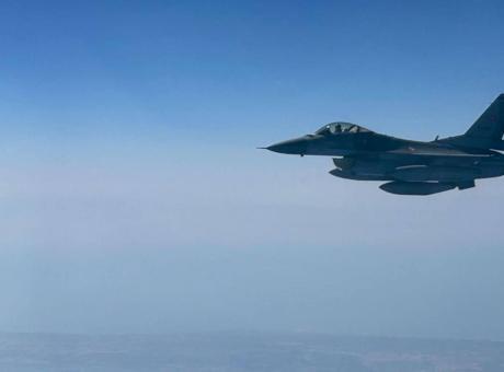 Türk Hava Kuvvetleri'nden Kıbrıs Adası semalarında güç gösterisi! 'Her zaman her yerde'