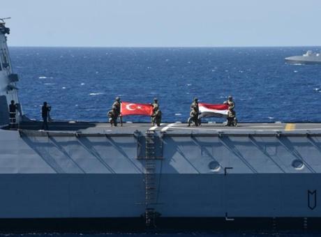 İngiliz basınından 'İsrail'in gelecekteki korkusu' analizi! 'Türkiye ile 10 yıl sonra gelen iş birliği'