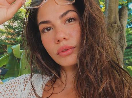 Demet Özdemir tatile doymuyor! Instagram pozlarına beğeni yağdı