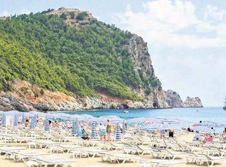 Yargıtay’dan plajlar için emsal karar: Kıyıya erişim engellenemez