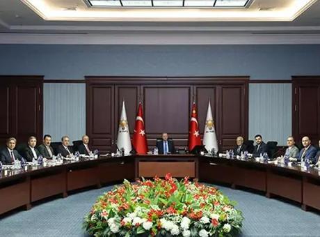 Erdoğan başkanlığındaki AK Parti MYK toplantısı sona erdi