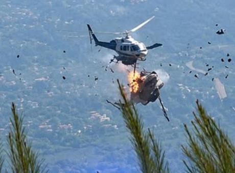 Yunanistan'da yangın söndürme helikopterleri çarpıştı; 4 kişilik mürettebata ulaşıldı Yunanistan'da yangın söndürme helikopterleri çarpıştı; 4 kişilik mürettebata ulaşıldı