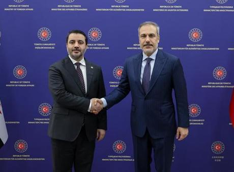 Suriye Dışişleri Bakanı Şeybani, Türkiye'ye geliyor! Kritik konular masada Suriye Dışişleri Bakanı Şeybani, Türkiye'ye geliyor! Kritik konular masada