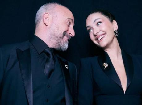 Evliliklerinin 17. yılı! Halit Ergenç'in romantik notu olay oldu