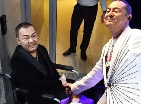 Serdar Ortaç’tan yürek burkan sözler: Annen bile bir yere kadar bakar