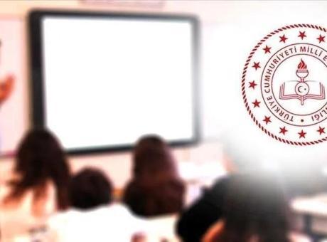 Sözleşmeli öğretmenlik yapan eşlerin yer değiştirme başvuruları 12 Ağustos'ta başlayacak