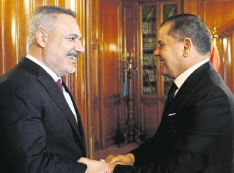 Libya’da kritik temaslar Libya’da kritik temaslar