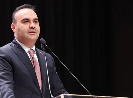 Bakan Kacır: Yapay zekada dönüşümün öncülerinden olacağız