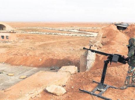 İsrail Suriye’de havaalanı vurdu İsrail Suriye’de havaalanı vurdu