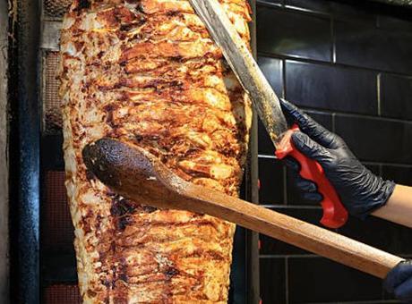 SON DAKİKA HABERLER: Döner paketlerinden 'gizli çağrı' çıktı! Ülkede gören QR kodunu okutuyor SON DAKİKA HABERLER: Döner paketlerinden 'gizli çağrı' çıktı! Ülkede gören QR kodunu okutuyor