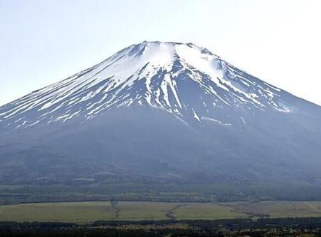 Japonya'da bir baba 'yoruldum' diyen oğlunu 2 bin metrede yalnız bıraktı! Japonya'da bir baba 'yoruldum' diyen oğlunu 2 bin metrede yalnız bıraktı!