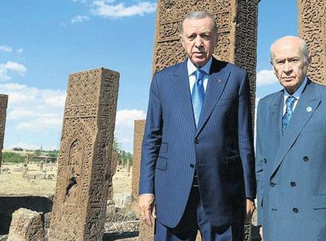 Ahlat’ta başladı yeni mesaj geliyor