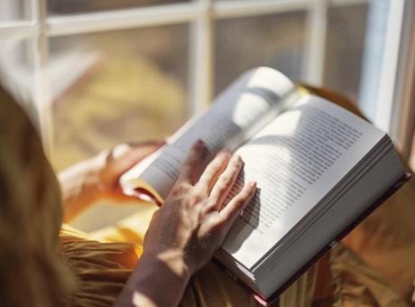 Kitap okuyana para veriyorlar! Günde 15 dakika yetiyor