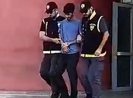Dehşet saçmıştı! 30 yıl hapis cezalı firari 10 yıl sonra yakalandı