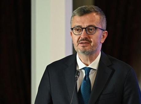 İletişim Başkanı Duran: Türkiye darbelere ve darbecilere, millî iradenin vesayet altına alınmasına asla izin vermeyecektir