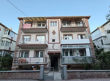 Kötü koku komşuları harekete geçirdi! Eskişehir'de şüpheli ölüm