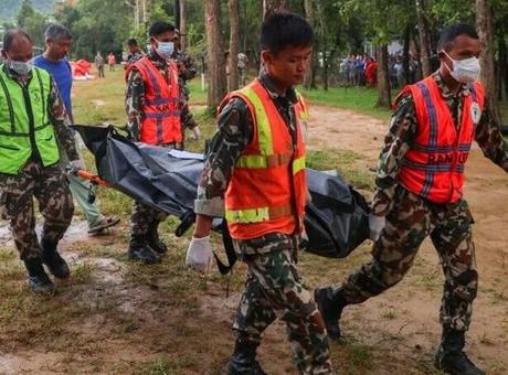 Nepal'deki sel felaketinde ölü sayısı artıyor! '10 bine ulaşması bekleniyor'