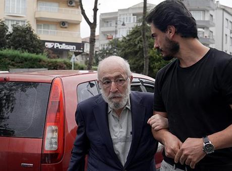 Kurtlar Vadisi'nin 'Ömer Baba'sı Emin Olcay'dan ifade sonrası ilk açıklama: Savcılarımıza çok iş düşüyor