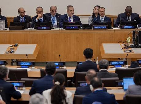 Dışişleri Bakanı Hakan Fidan, İİT Dışişleri Bakanları Toplantısı'na başkanlık etti