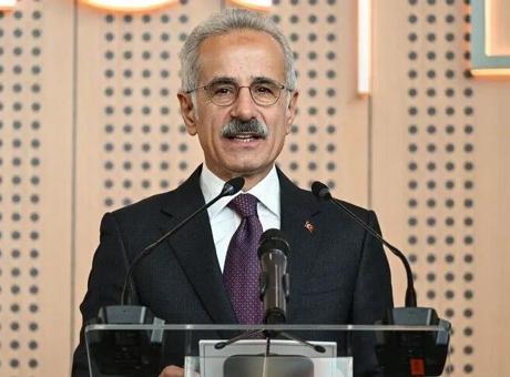 Bakan Uraloğlu: Orta Koridor'un Türkiye bağlantısı daha da güçlenecek