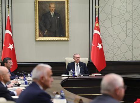 Kabine yarın toplanıyor! Masada fon soruşturması, PKK’nın silah bırakma süreci ve 2027 bütçesi var