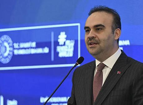 Bakan Kacır: Türkiye üretim kapasitesini istikrarlı bir şekilde artırıyor