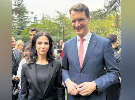 Wüst: 3’üncü nesil Alman oldu