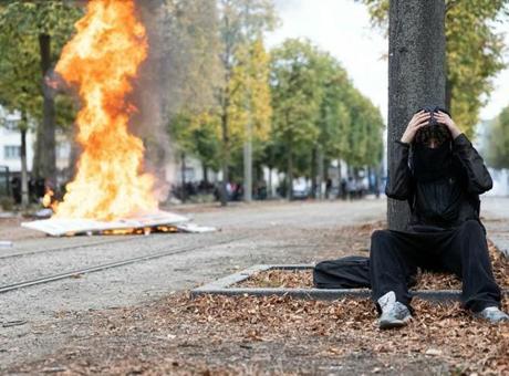 Fransa'da sokaklar karıştı! Protestolarda gözaltı sayısı 625'e yükseldi