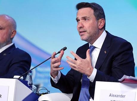 Bakan Bayraktar, Moskova'da Rus enerji yetkilileriyle görüştü