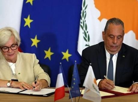 GKRY'den silahlanma hamlesi! 'Fransa ile anlaşma mecliste' GKRY'den silahlanma hamlesi! 'Fransa ile anlaşma mecliste'