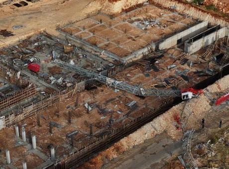 Antalya'da hortum faciası! 4 kişinin öldüğü şantiye havadan görüntülendi! Seyir terasını yerle bir etti