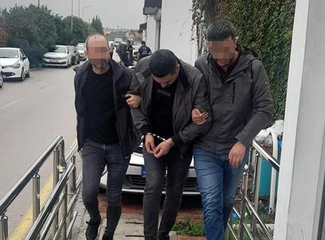 Adana'da MİT destekli operasyon! Aranan şüpheli yakalandı
