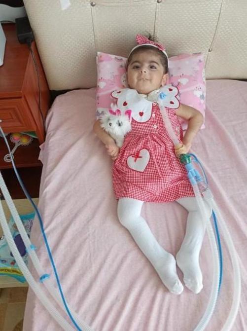 Depremden etkilenen SMAlı Zümranın yaşam savaşı