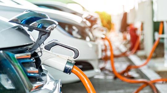 Çin'de elektrikli araç üretimi arttı