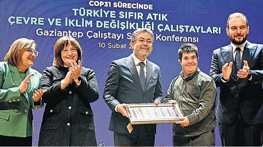 İsrafla su da çöpe gidiyor