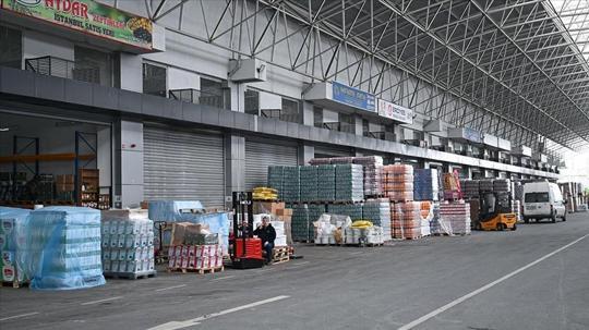 İstanbul Gıda Toptancıları Çarşısı esnafı ramazan ayı boyunca fiyatları sabitledi