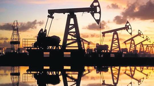 Petrol fiyatlarında düşüş sürdü