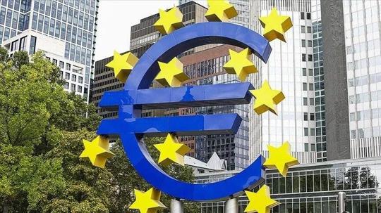 Euro Bölgesi'nde yıllık enflasyon belli oldu